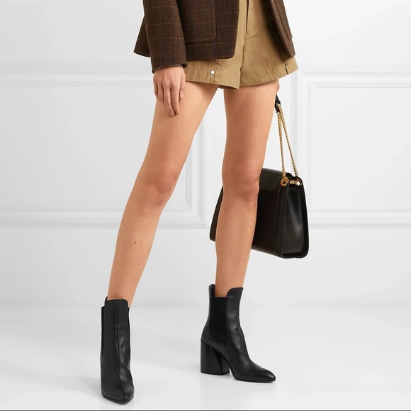 *RARE* Chloe wave boot in black leather - Picture 2 of 6
